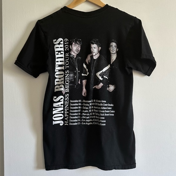 Jonas Brothers Happiness Begins Tour Neon Colors Music Band Tee Size XS/S - Picture 3 of 4